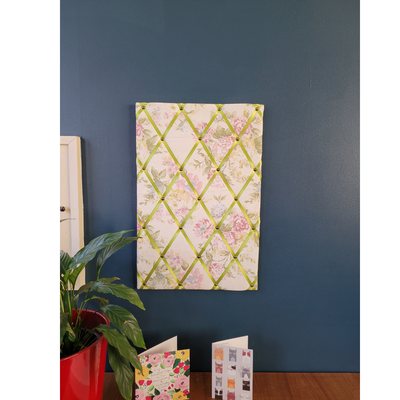 Notice Board - Cottage Garden