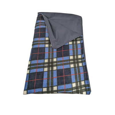 Water Resistant Cosy Fleece Blanket – Blue Tartan